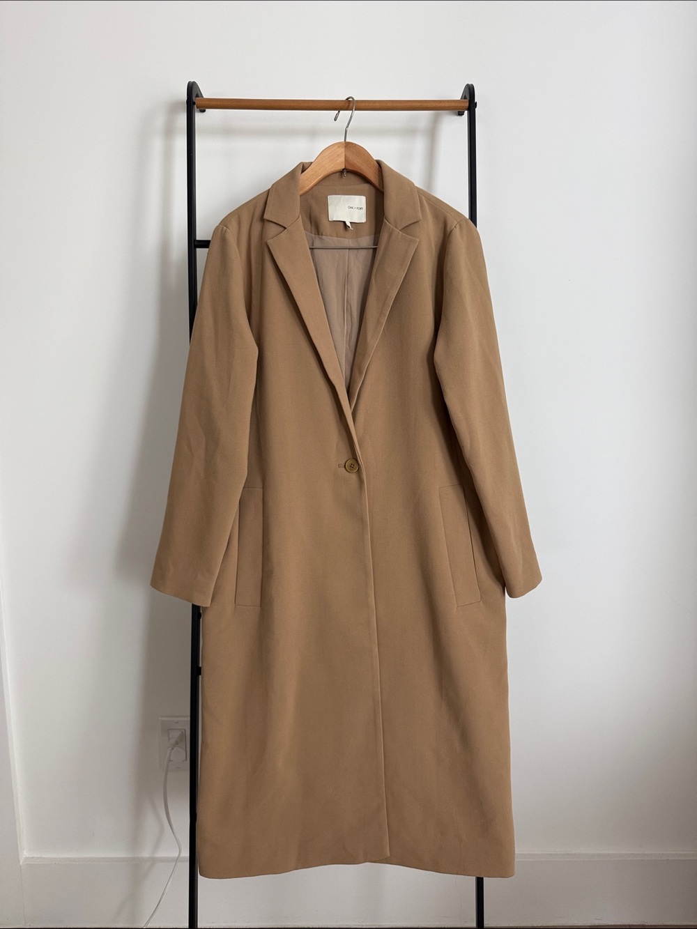 Oak + Fort Long Camel Single-Button Coat